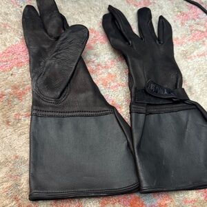 Sophisticated Black Leather Gloves for Men